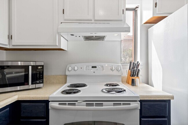 Building Photo - 928 Whelk Ct