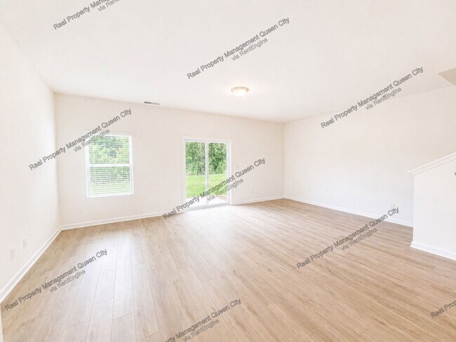 Building Photo - 3105 Lilac Grove Dr
