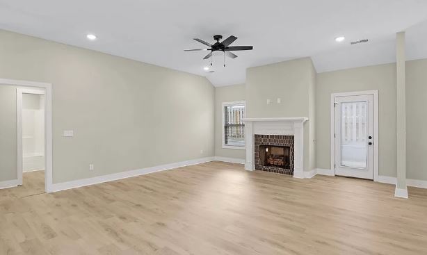 Building Photo - 17 Ivybrook Dr