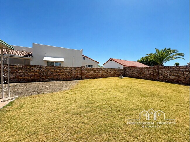 Building Photo - 3-bedroom, 3-bathroom home in Foothills Mobile Est