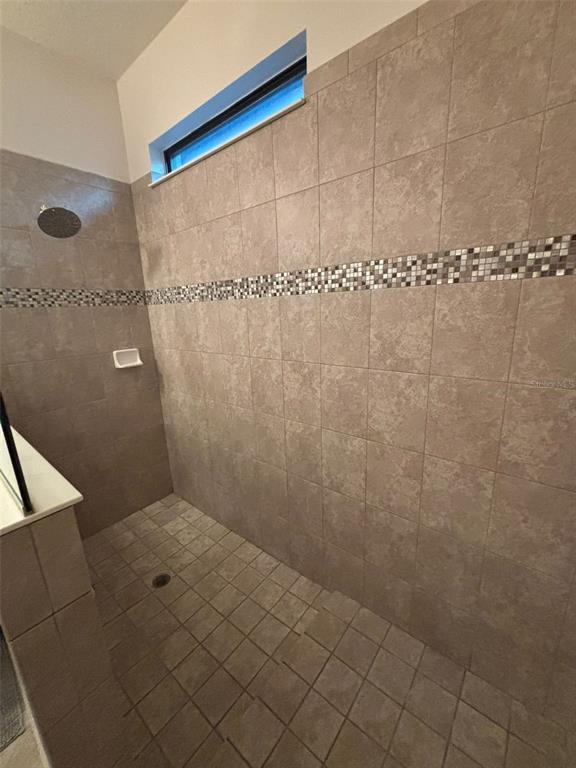 Building Photo - 1000 Vicenza St