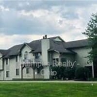 Building Photo - 3840 Mercedes Pl