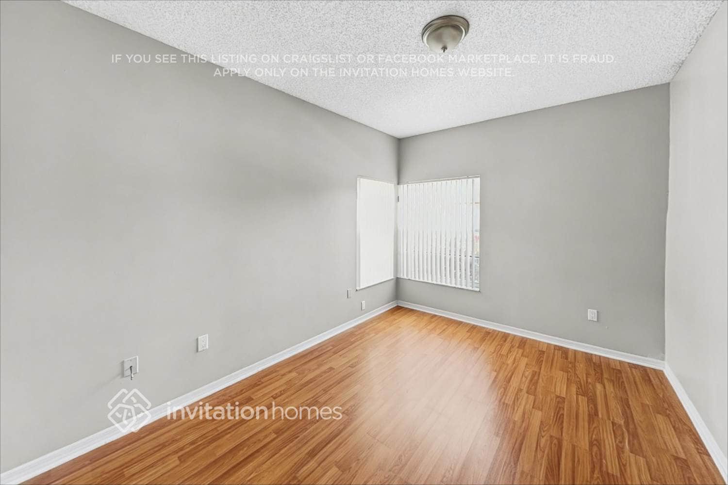 Building Photo - 9191 SW 212th Terrace