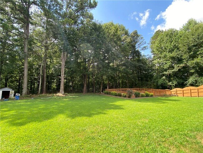 Building Photo - 1855 Big Haynes Ct SW