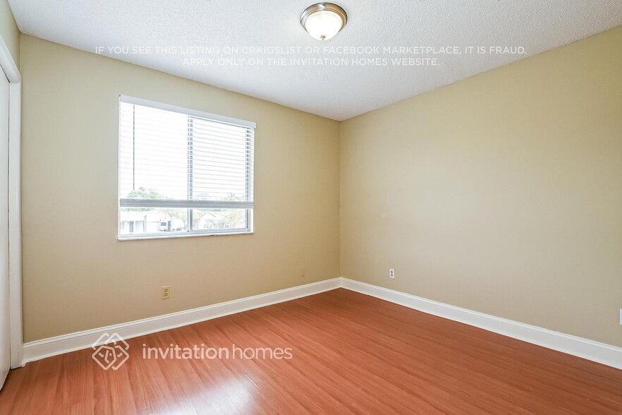 Building Photo - 113 Woodfield Ct