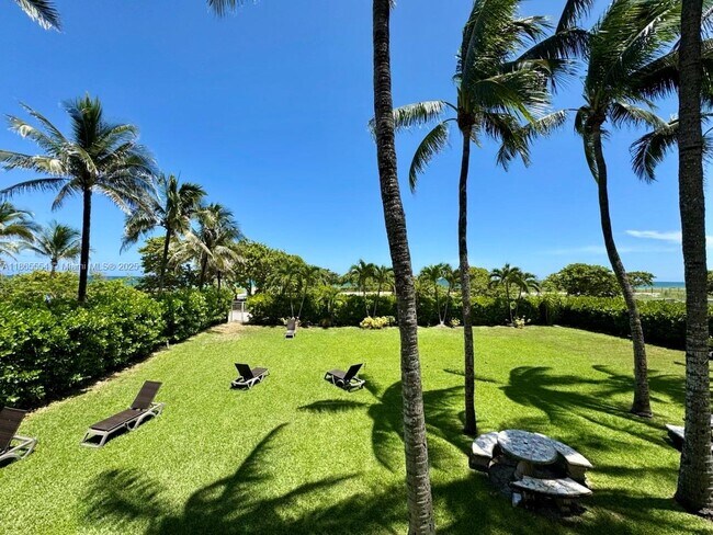 Building Photo - 9195 Collins Ave