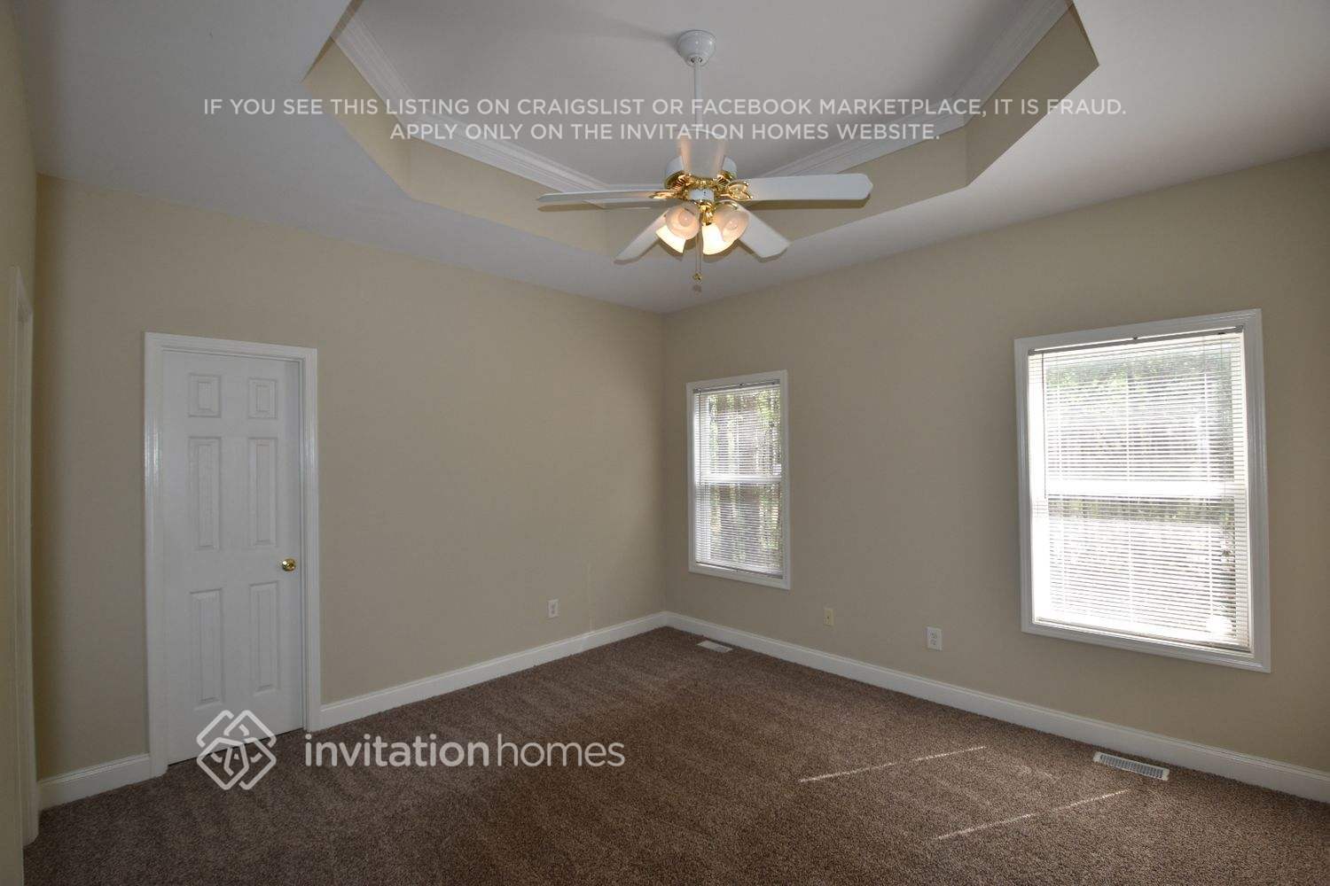 Building Photo - 2301 Cricket Ln