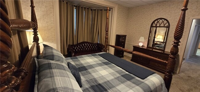 Building Photo - 315 Laurens St