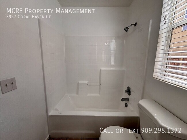 Building Photo - 3957 Coral Haven Ct