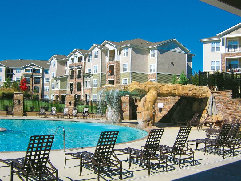 Windsor Upon Stonecrest 4229 Stonecrest Dr Burlington NC 27215