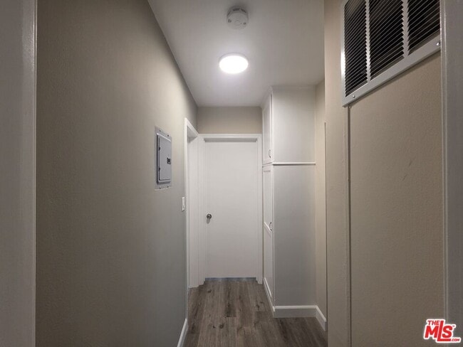 Building Photo - 7972 Norton Ave