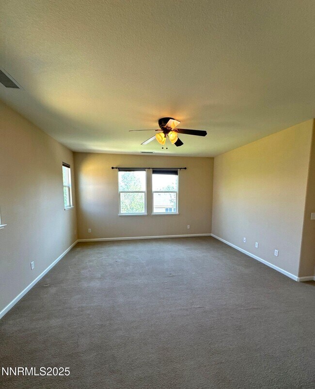 Building Photo - 545 Terracina Way