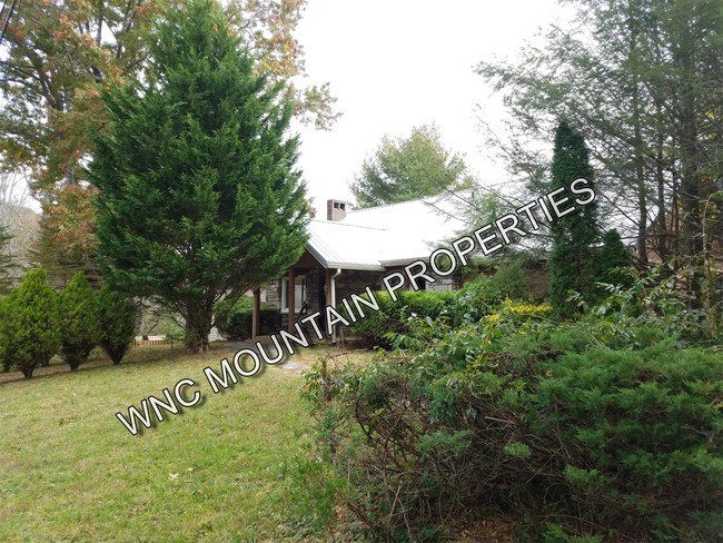 Primary Photo - 111 Concord Rd