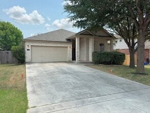 Building Photo - 2656 Pillory Pointe