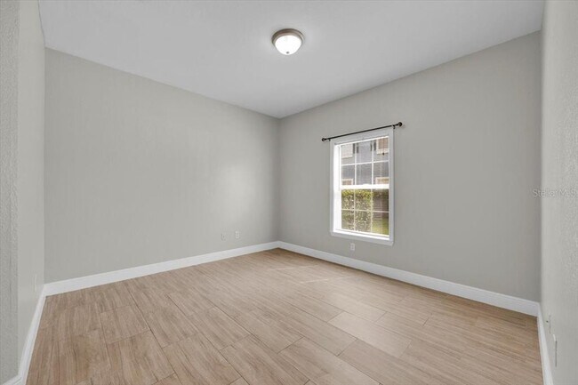 Building Photo - 3719 Conroy Rd