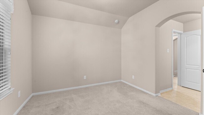 Building Photo - 14807 Diane Manor Ln
