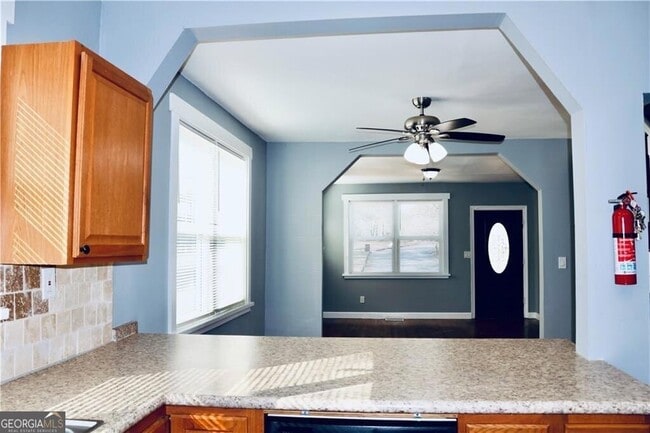 Building Photo - 1526 Childress Dr SW