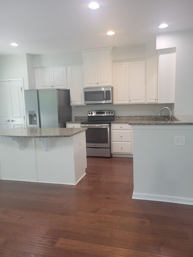 Building Photo - 4321 Salt Marsh Lane