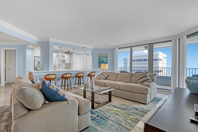 Building Photo - 5200 N Ocean Dr