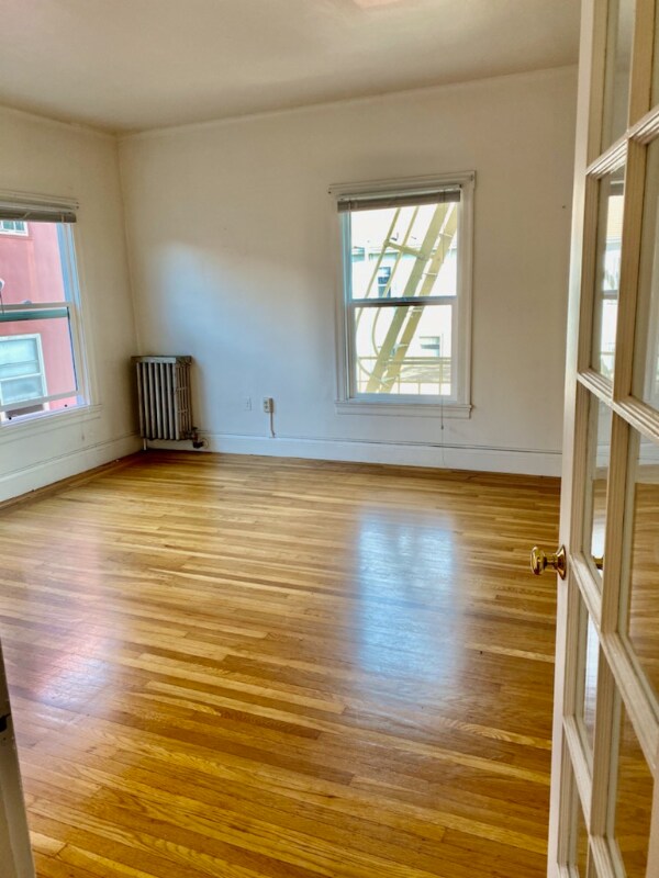 Building Photo - 1732 6th Ave