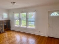 Building Photo - 14069 Saratoga Ave