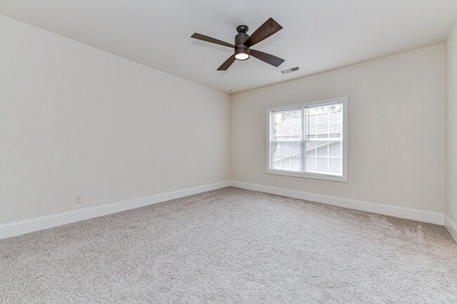 Building Photo - 3420 Archdale Dr
