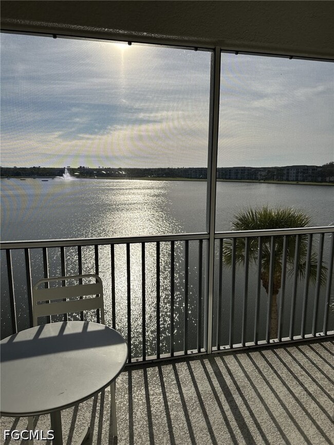 Building Photo - 10361 Butterfly Palm Dr