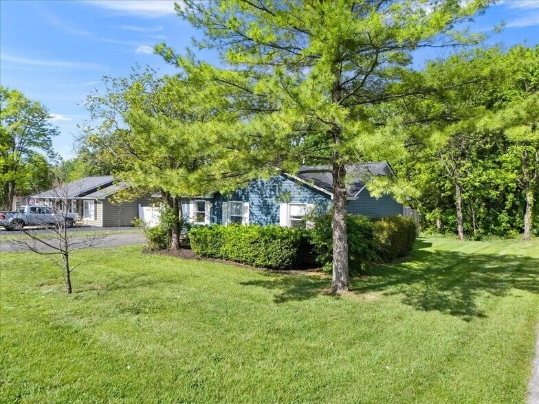 Building Photo - 1109 Scott Alan Cir