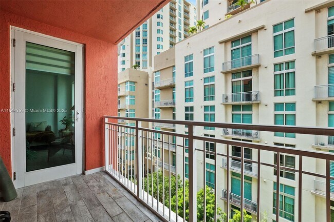 Building Photo - 7350 SW 89th St