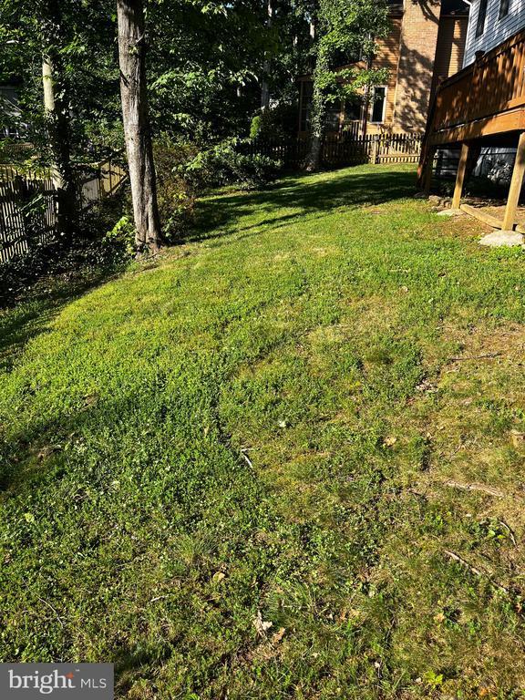 Building Photo - 15404 Beachview Dr