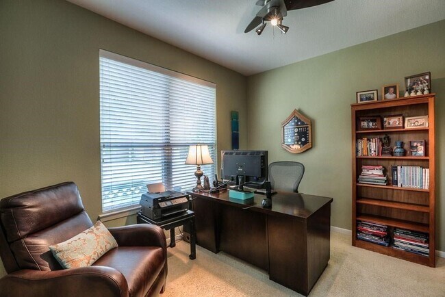 Building Photo - 4312 Floyd St