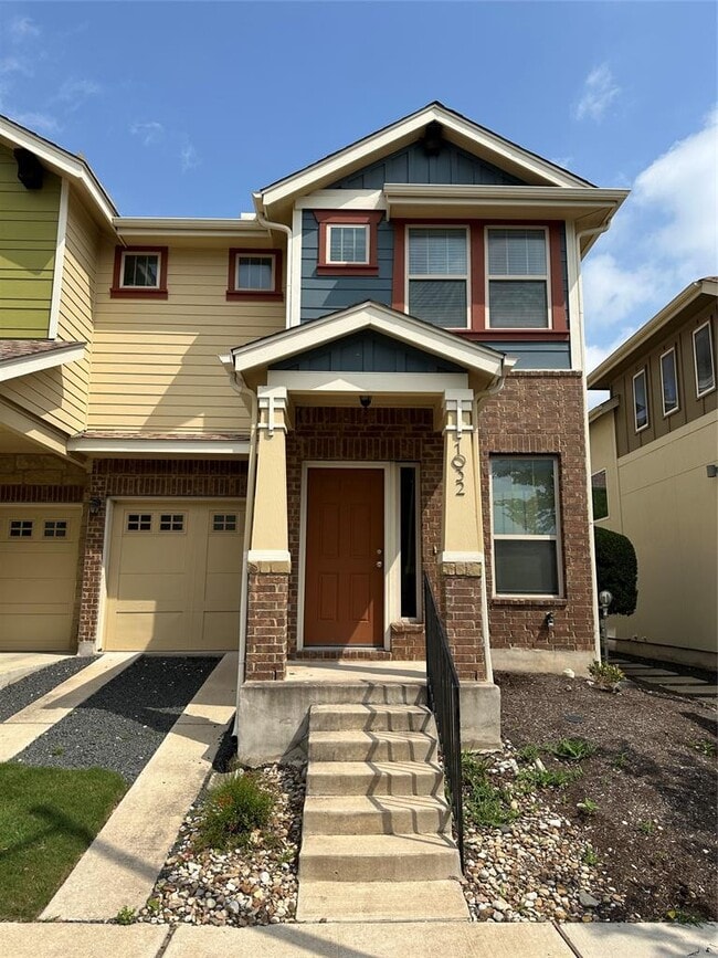 Primary Photo - 1032 Sugaree Ave