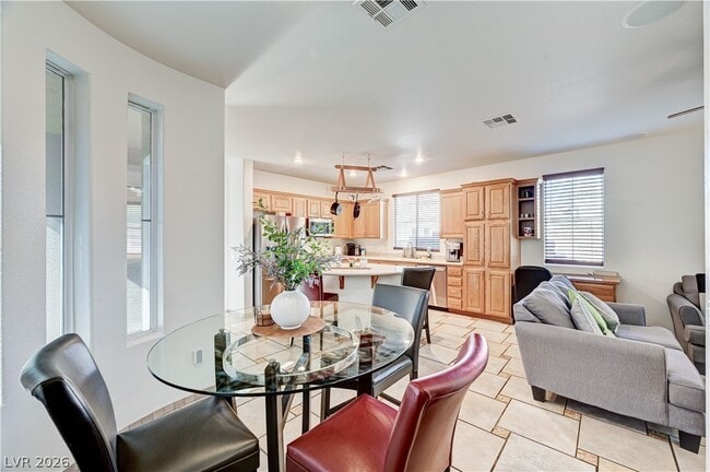 Building Photo - 10303 Wood Plank Ln