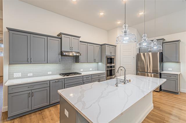 Building Photo - 608 Remington Rd