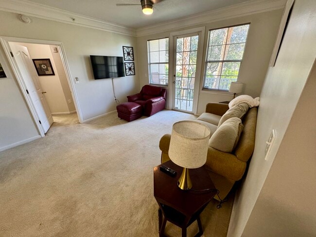 Building Photo - 9857 Baywinds Blvd