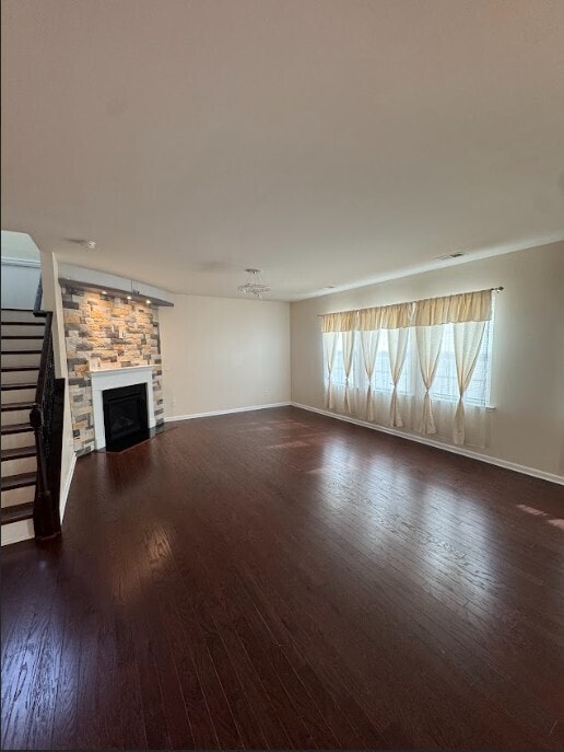 Building Photo - Modern Comfort Meets Space – 4BR/3.5BA Hom...
