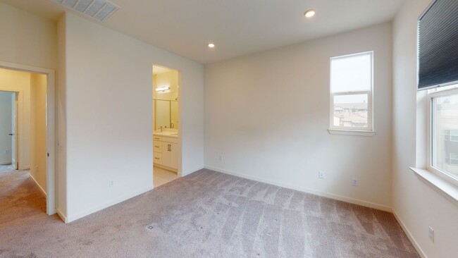 Building Photo - Delightful 3/2.5 condo in Rancho Cucamonga...