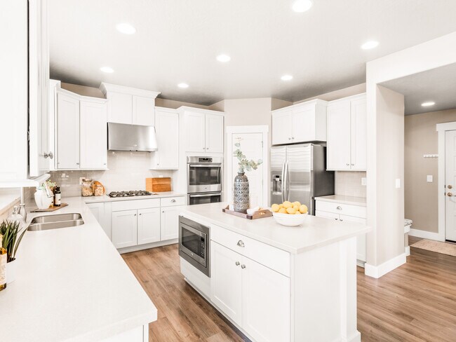 Building Photo - 2670 Weathervane Way S