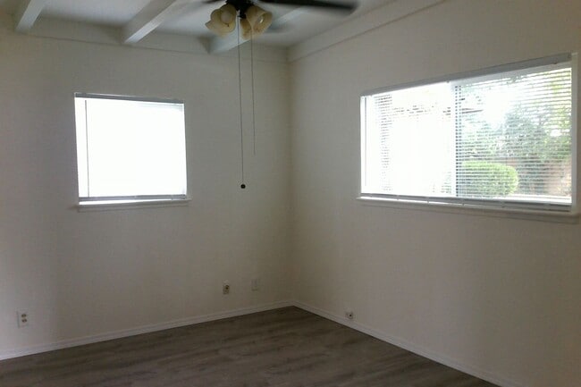 Building Photo - Beautiful 3 Bedroom 2.75 Bath Home in Harlan Ranch!