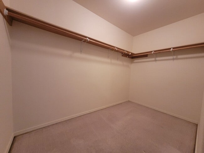 Building Photo - 7078 Fairweather Park Loop