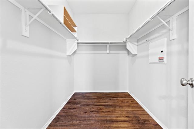 Building Photo - 5812 Pebble Ridge Dr