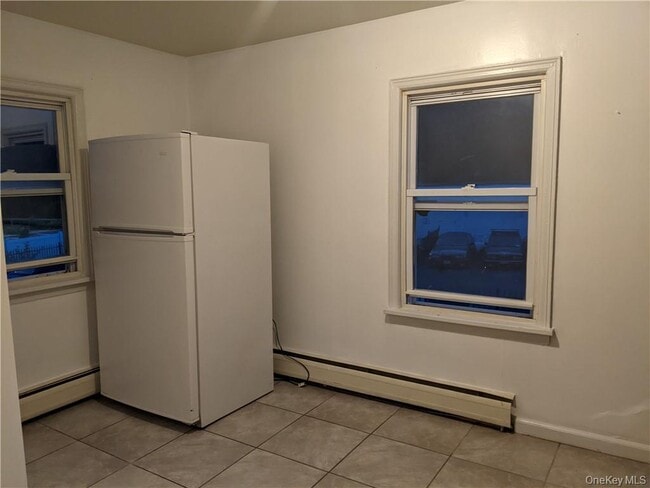 Building Photo - 1426 US-9W