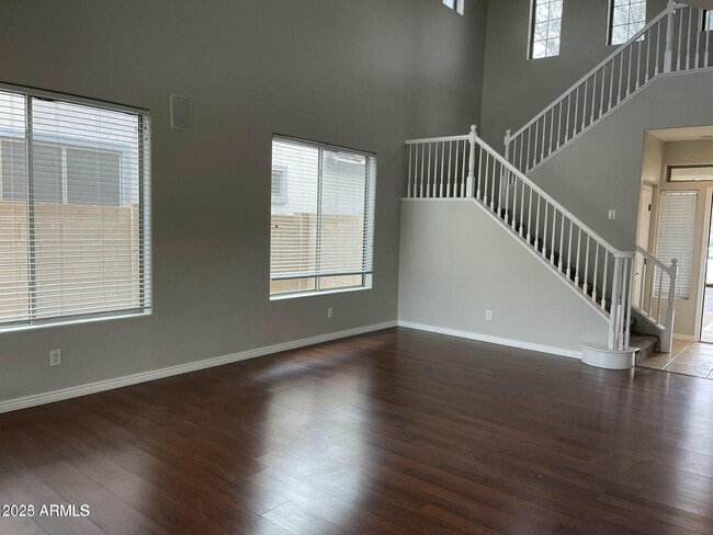 Building Photo - 3117 S Southwind Dr