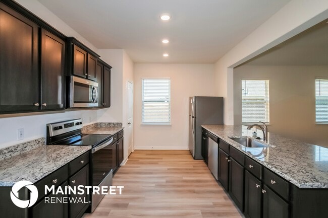 Building Photo - 120 Switchback Hl Rd