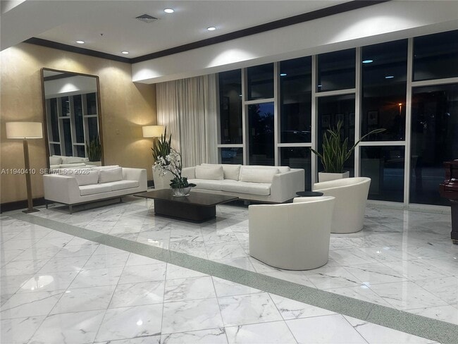 Building Photo - 16699 Collins Ave