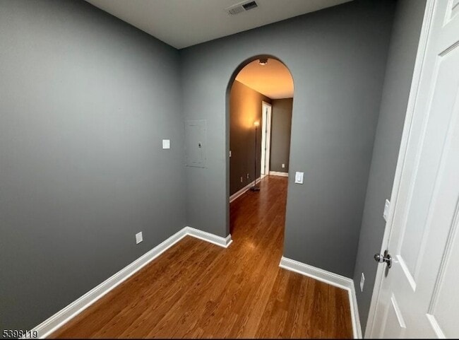 Building Photo - 225 Windmill Ct