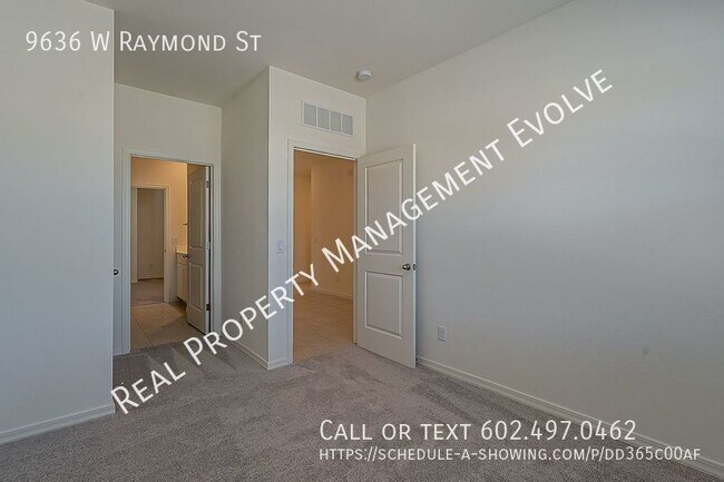 Building Photo - COME TOUR TODAY!