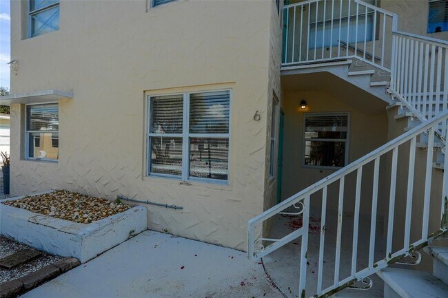 Building Photo - 115 145th Ave