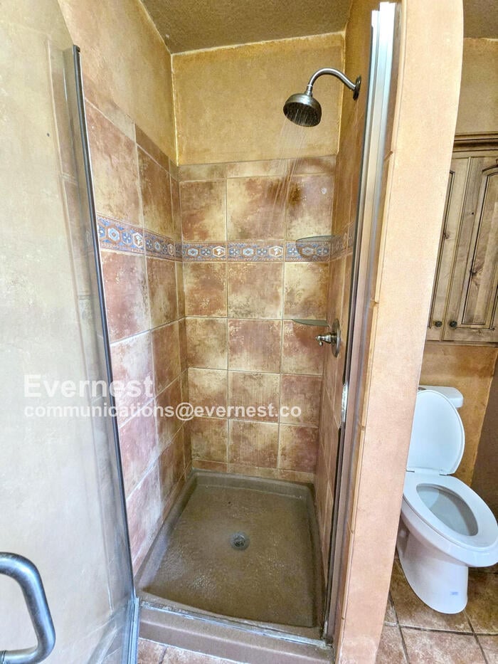 Building Photo - 1609 W 26th St