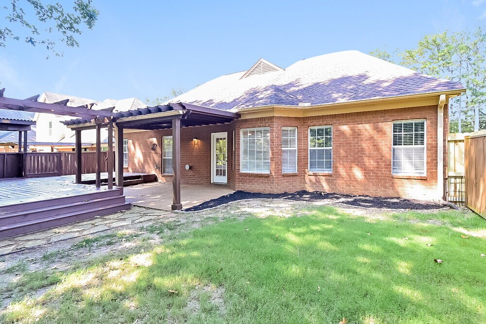 Building Photo - 4444 Nicholas Ln